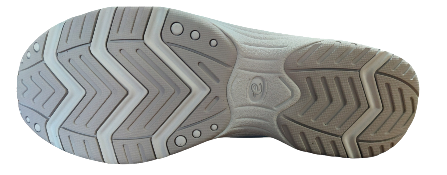 Easy Spirit Women's TravelTime WW Width Classic Mule Clogs