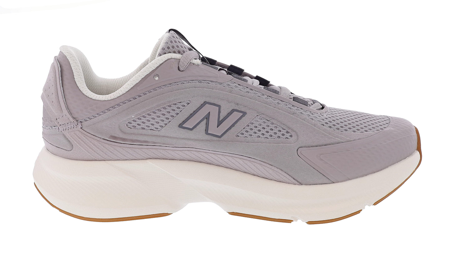 
                  
                    New Balance Women's CTLYST Wide Width Cross Trainer Shoes
                  
                